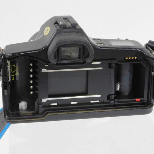 Minolta Maxxum 3000i 35mm SLR Film Camera w/ 50mm Lens image number 2