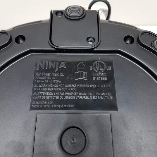 Buy the Ninja Air Fryer MAX AF16 Series XL POWERS ON