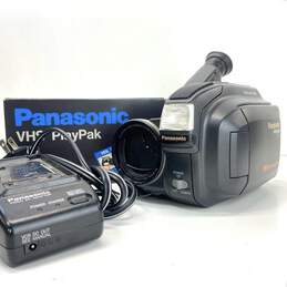 Panasonic Palmsight PV-L557 VHS-C Camcorder