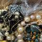 8.15lb Bulk Lot of Assorted Fashion Costume Jewelry & Accessories image number 4