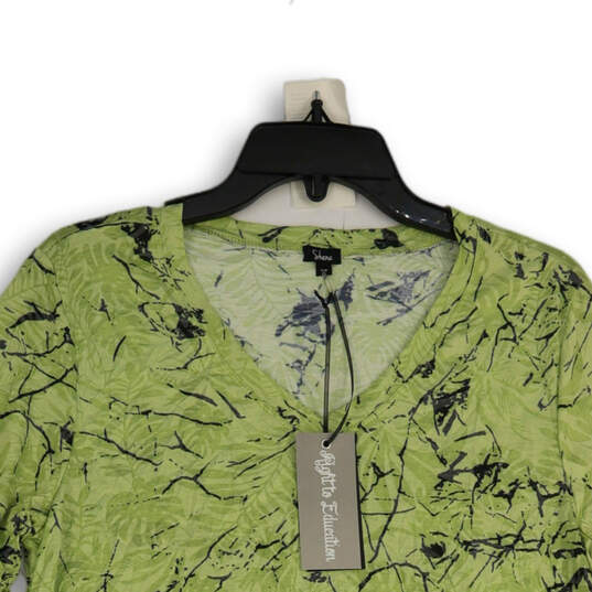 NWT Womens Green Floral Short Sleeve V-Neck Pullover Blouse Top Size S P image number 2