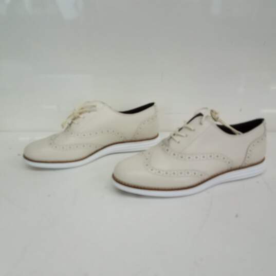 Cole Haan Original Grand Shoes Size 8B image number 2