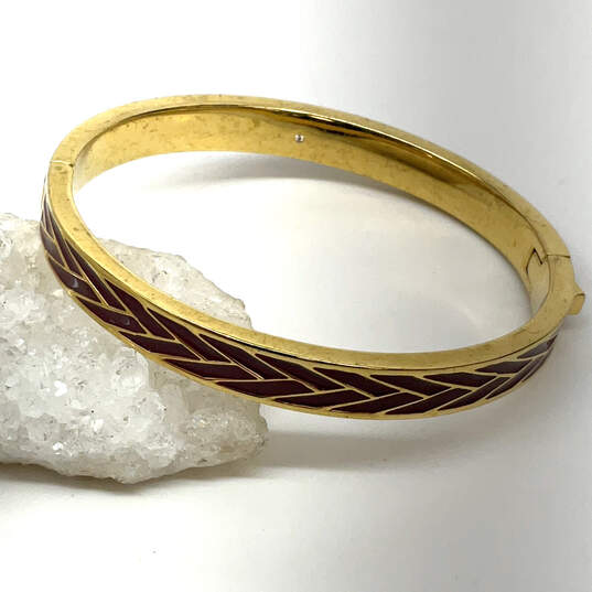 Designer J. Crew Gold-Tone Herringbone Hinged Enamel Bangle Bracelet image number 1