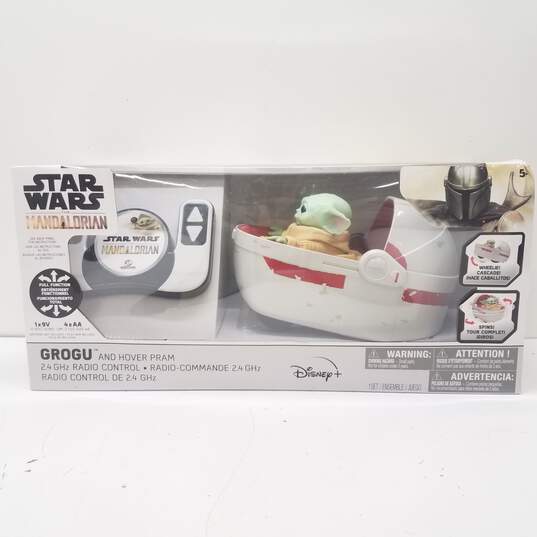 Disney Star Wars The Mandalorian Grogu And Hover Pram Remote Controlled Toy image number 1