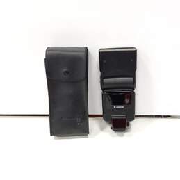 Canon Speedlite 540EZ Camera Flash in Case
