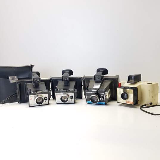 Lot of 4 Assorted Vintage Polaroid Cameras image number 1