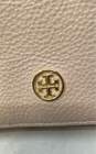 Tory Burch Womens Robinson Salmon Pink Leather Crossbody Bag Stains On The Back image number 5