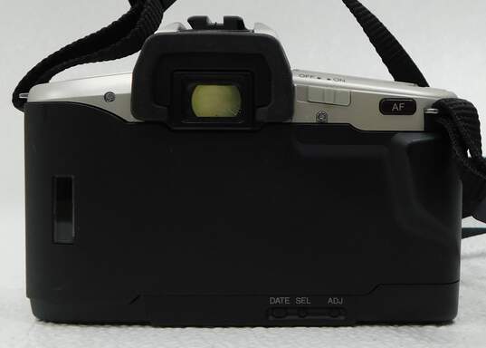Minolta Maxxum 3 SLR 35mm Film Camera With 28-90mm Lens image number 2