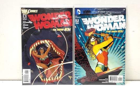 DC Wonder Woman Comic Books image number 3