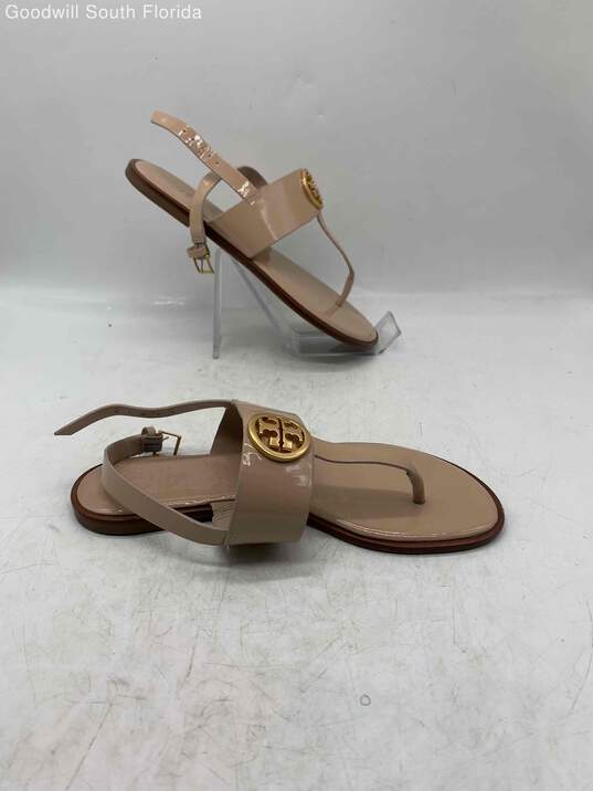 Tory Burch Womens Cream Shoes Size 6.5M image number 2
