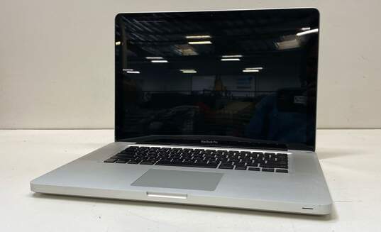Apple MacBook Pro (15" A1286) For Parts/Repair image number 2