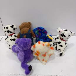 Bundle of 6 of Build-a-Bear Workshop Plush Toys alternative image