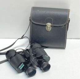Assorted Binoculars Bundle Lot of 3 with Cases alternative image