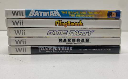 Batman The Brave and The Bold The Video Game and Games (Wii) image number 4