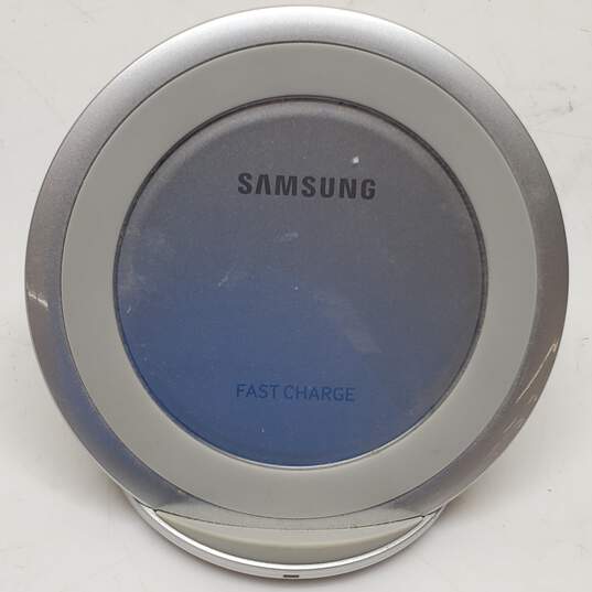 Samsung Fast Charge Wireless Phone Charger Model EP-NG930 Untested image number 2