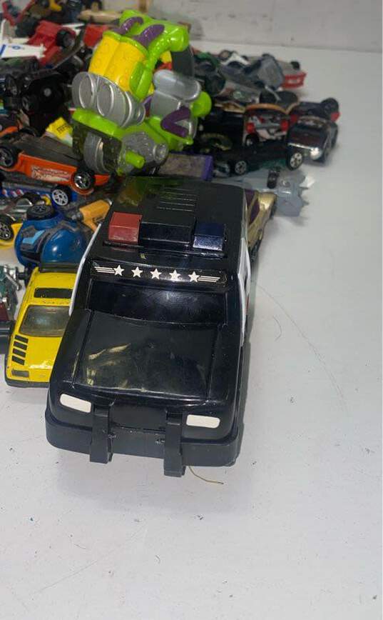 Lot of Assorted Die Cast Toys Cars image number 7