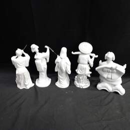 Bundle of 5 Assorted Vintage White Ceramic Japanese Figurines alternative image