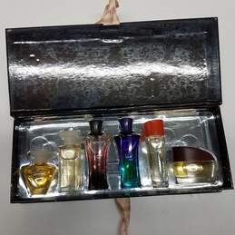 Mary Kay Miniature Fragrance Lot alternative image