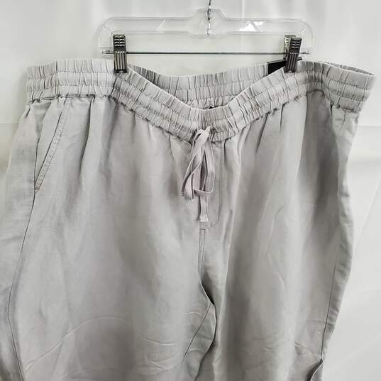 Lane Bryant Women's Gray Long Shorts Crop in US Size 22/24 image number 3