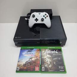 #3 Microsoft Xbox One 500GB Console Bundle with Games & Controller