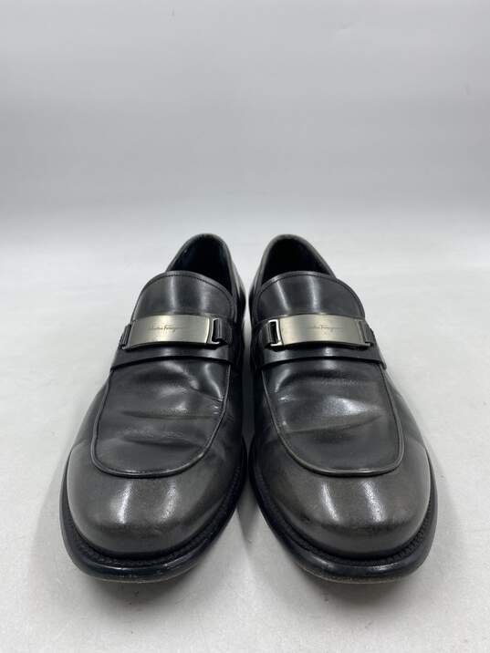 Authentic Salvatore Ferragamo Black Leather Loafer M 8 image number 2