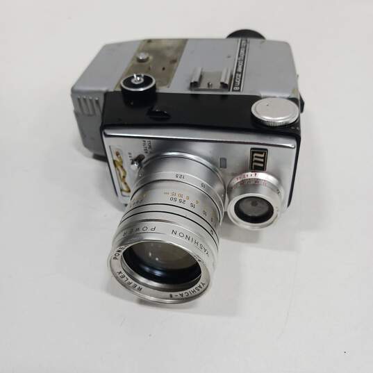 Vintage YASHICA Reflex Power Zoom 1:1.8 Umatic-L UL Japan 8mm Movie Camera image number 1