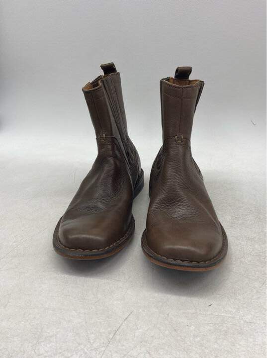 Women's Ugg Boots Caraby Brown Leather Chelsea Pull on Boot Size 8.5 image number 1