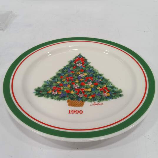 Vintage (1990) Hallmark Tress of Christmas Collectors Plate IOB image number 3
