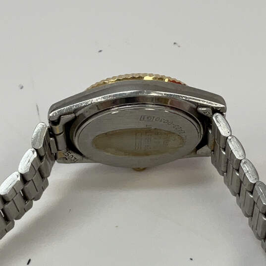 Designer Seiko 2A23-0030 Two-Tone Round Dail Chain Strap Analog  Wristwatch image number 4