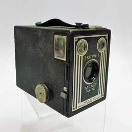 VNTG Eastman Kodak Co. Brand Brownie Target Six-20 Model Black Film Camera