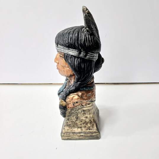 Female Native American Statue image number 3