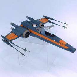 Star Wars Force Awakens Poe’s X-Wing Fighter