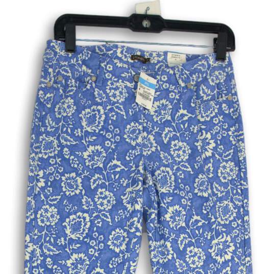 NWT Womens Blue White Floral Medium Wash 5-Pocket Design Skinny Jeans Size 4 image number 3