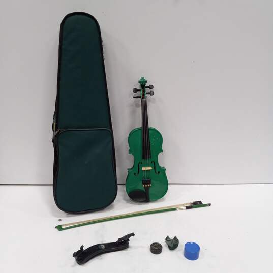 Cremona Violin and Bow in Case image number 1