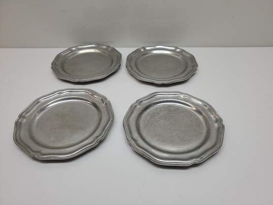 C# VTG. Set Of 4 Wilton Armetale Queen Anne Pewter Dinner Plates Approx. 7 in. image number 1
