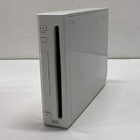 Nintendo Wii RVL-001 Console - White image number 1