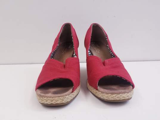 TOMS Classic Red Canvas Wedge Heels Shoes Size 10 M image number 4