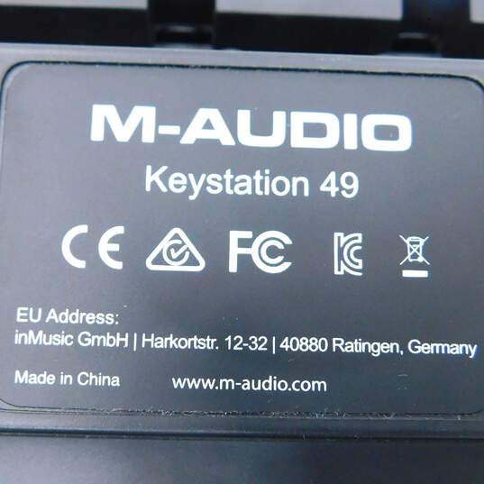 M-Audio Brand Keystation 49 Model USB MIDI Keyboard Controller w/ Accessories image number 10