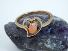 14K Yellow Gold Coral Accented Open Heart Ring 2.0g