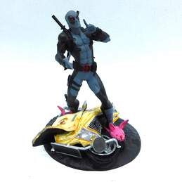 Deadpool Diamond Select Toys Marvel Gallery: Taco Truck PVC Diorama Figure