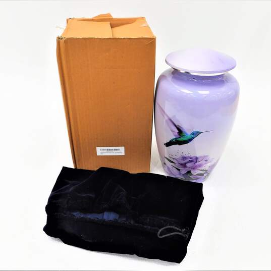 Natures Peace Hummingbird Adult Large Cremation Urn & Velvet Bag image number 1