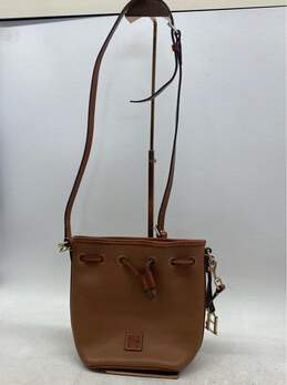 Dooney & Bourke Tan Leather Crossbody Bag - Classic and Elegant