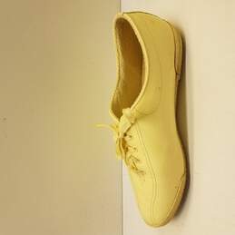 L.A. Gear Pale Yellow Sneakers Women's Size 6 alternative image