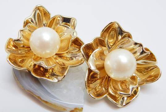 Kate Spade Faux Pearl Gold Tone Floral Statement Post Earrings 22.5g image number 1