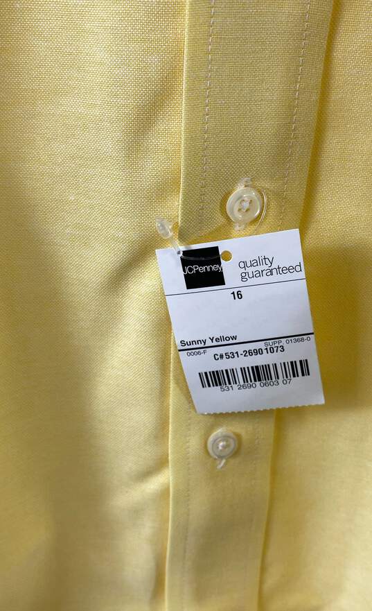 NWT Stafford Mens Sunny Yellow Short Sleeve Button Front Dress Shirt Size 16 image number 4