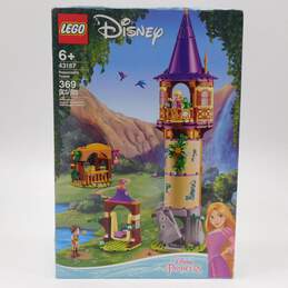 LEGO Rapunzel's Tower Building Toy 43187 Disney Princess 369 Pcs. NEW Sealed