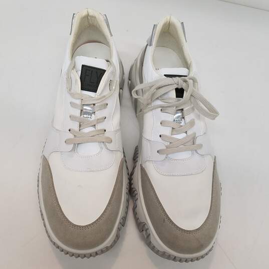 Women's FLY LONDON Fyne748Fly Sneaker White and Gray EU 43 US. Size 12 image number 3