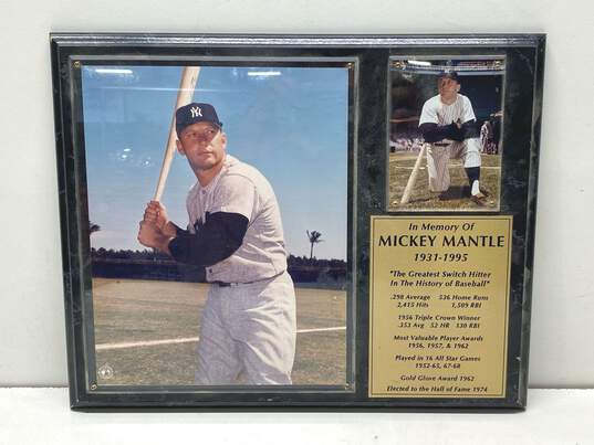 Lot of Assorted Baseball Collectibles image number 2