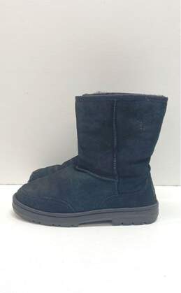 UGG Ultra Short 5225 Black Shearling Boots Size 7