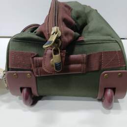 Protégé 24 Inch Rolling Green Duffel Bag alternative image